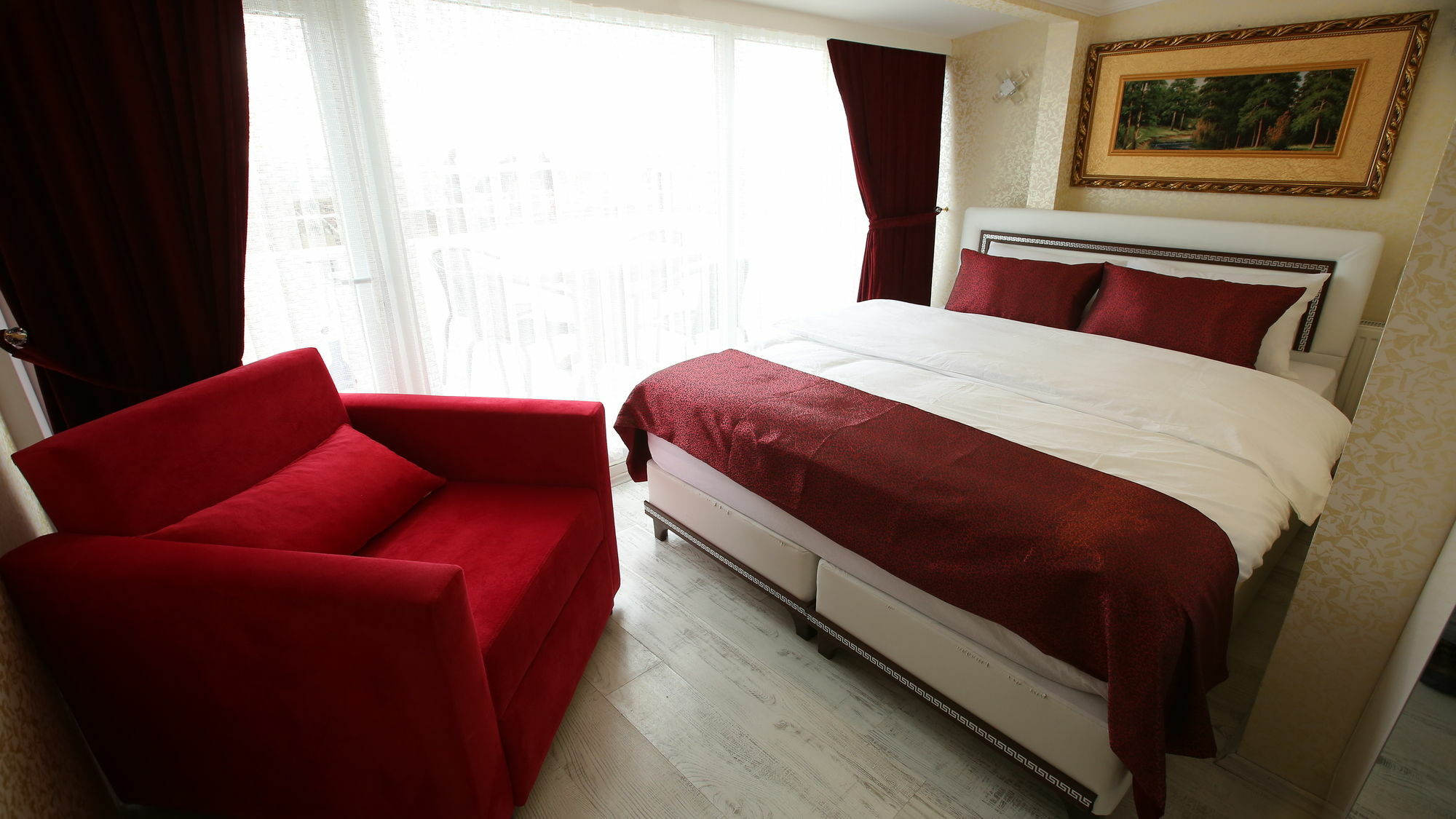Taksim Brand Appart hôtel 5*